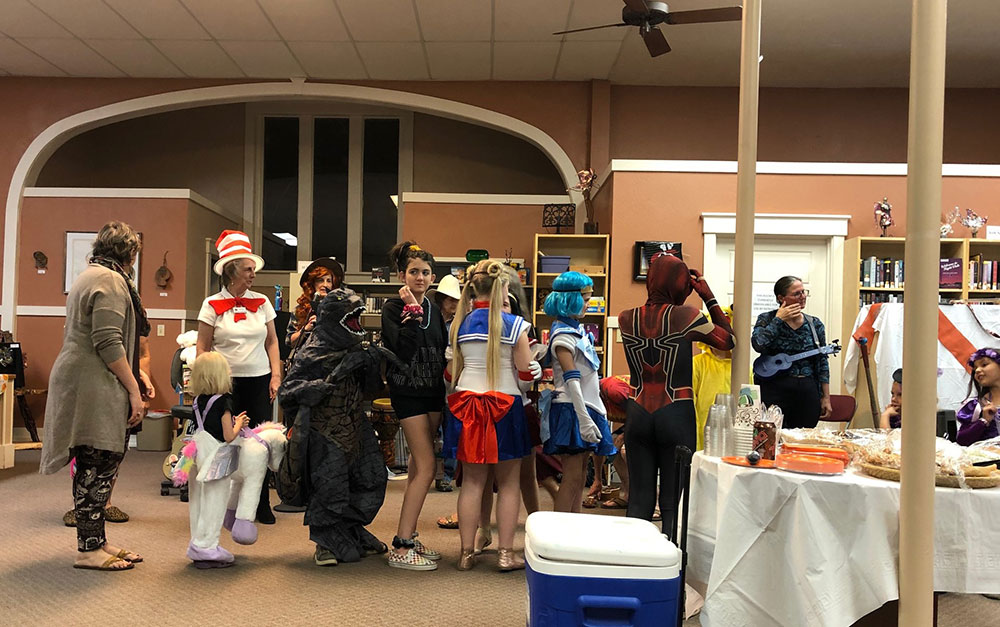 Halloween-10-19-19-Kids-Costume-Contest-line-up-(cropped).jpg